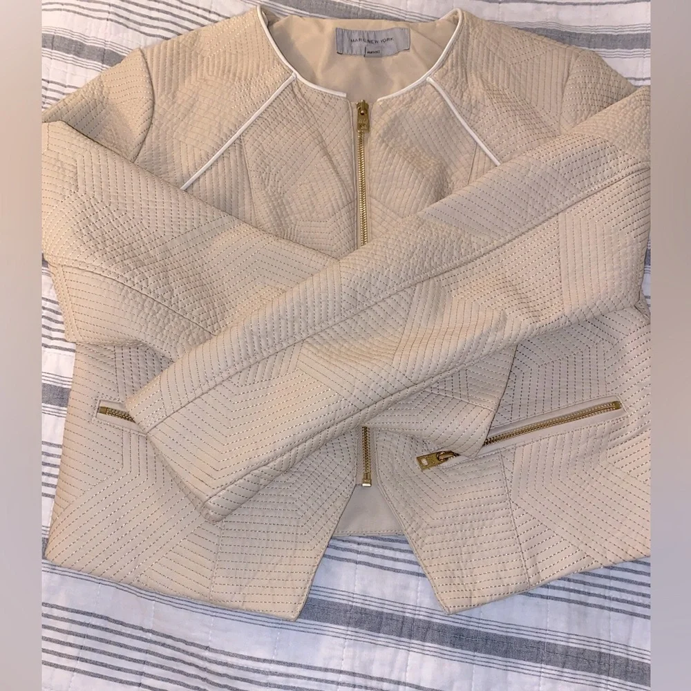 NWOT MARC NEW YORK Women’s Cream Faux Leather Textured Moto Jacket - Picture 5 of 9